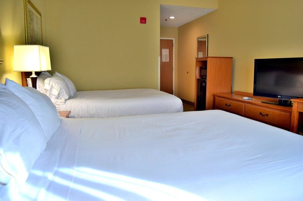 Holiday Inn Express & Suites Tavares, An Ihg Hotel Esterno foto